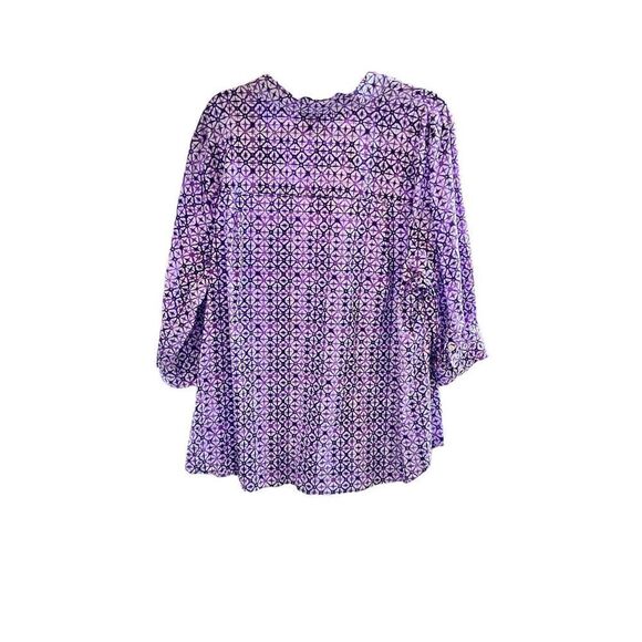 Catherines. ￼ Purple and white geometrical pattern button down  ￼ three-quarter - Picture 3 of 11